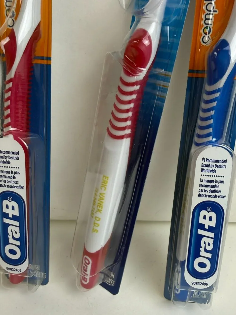 lot of 3 oral-b complete deep clean soft toothbrushes 1 personalized eric vanek